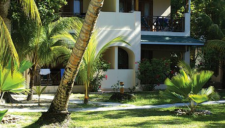 Indian Ocean Lodge - Seychelles