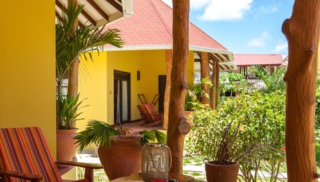 Les Lauriers Eco Hotel small hotel - Seychelles
