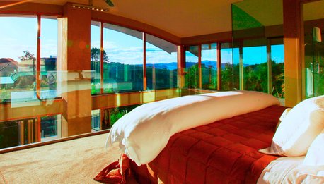 FIRST LIGHT VILLA